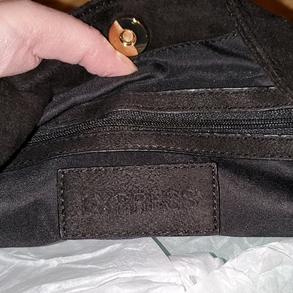 Gorgeous NWOT Express Suede like bag - Picture 3 of 4